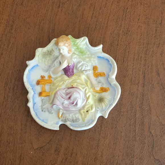 Vintage 3D Wall Art by Chase Victorian Lady Hand Painted Made in Japan - Picture 2 of 11